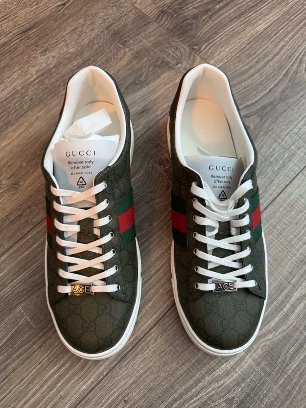 Gucci Men’s Ace Low-Top Sneakers - Picture 2 of 11